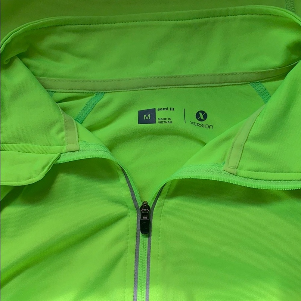 Half zip athletic jacket!! - Picture 2 of 4